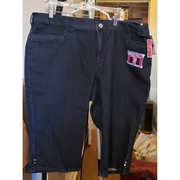 NWT - Lee - Denim Skimmers - Stretch - Knee Length - Size 24W - Picture 1 of 8